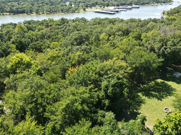 6 S 500th Rd, Stigler, OK 74462