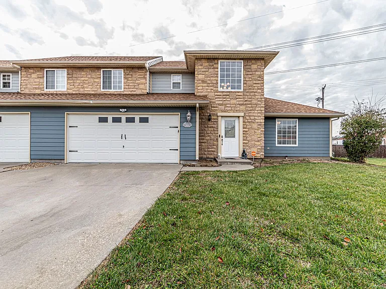 601 Seitz Ct — Photo 36