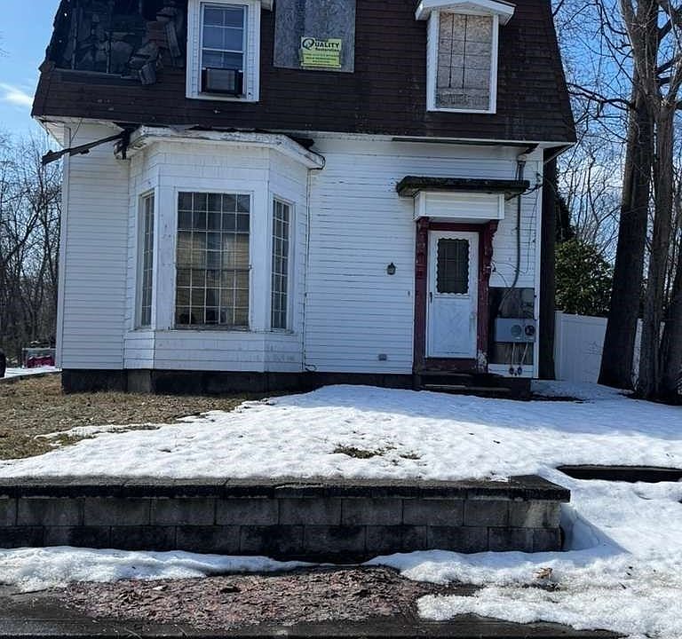 1st image of 21 Park St