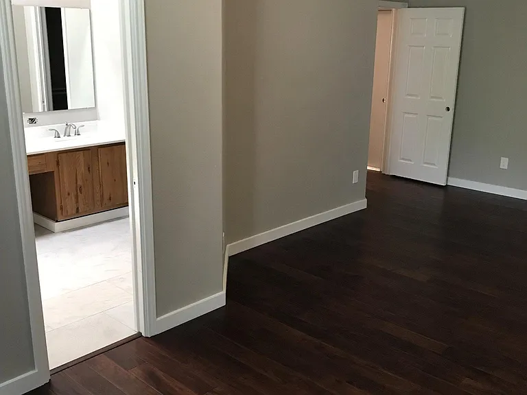 7806 Doncaster Dr — Photo 10