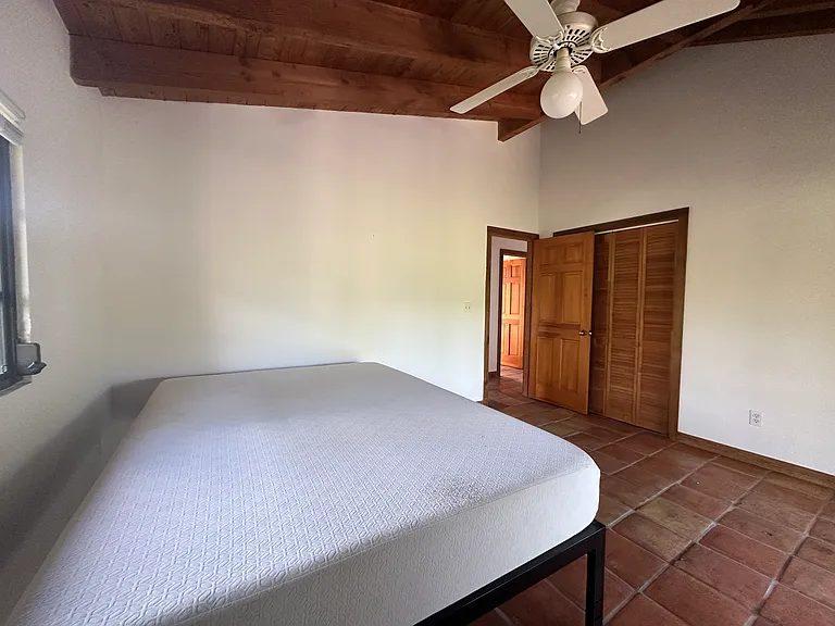 529 W Shore Dr — Photo 16