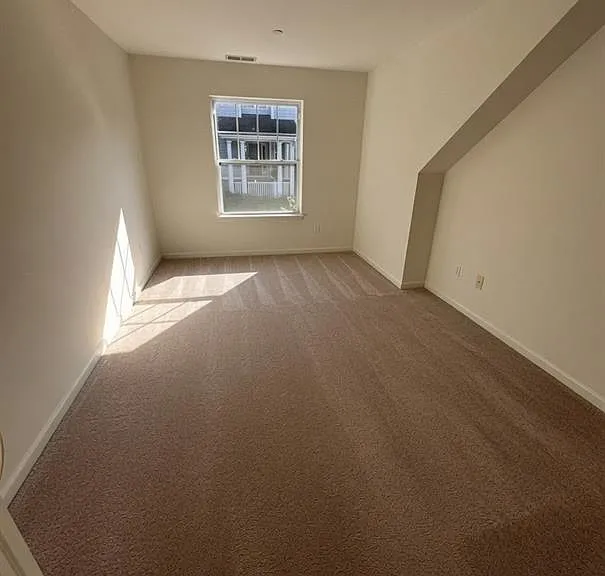 213 Riverview Dr — Photo 11