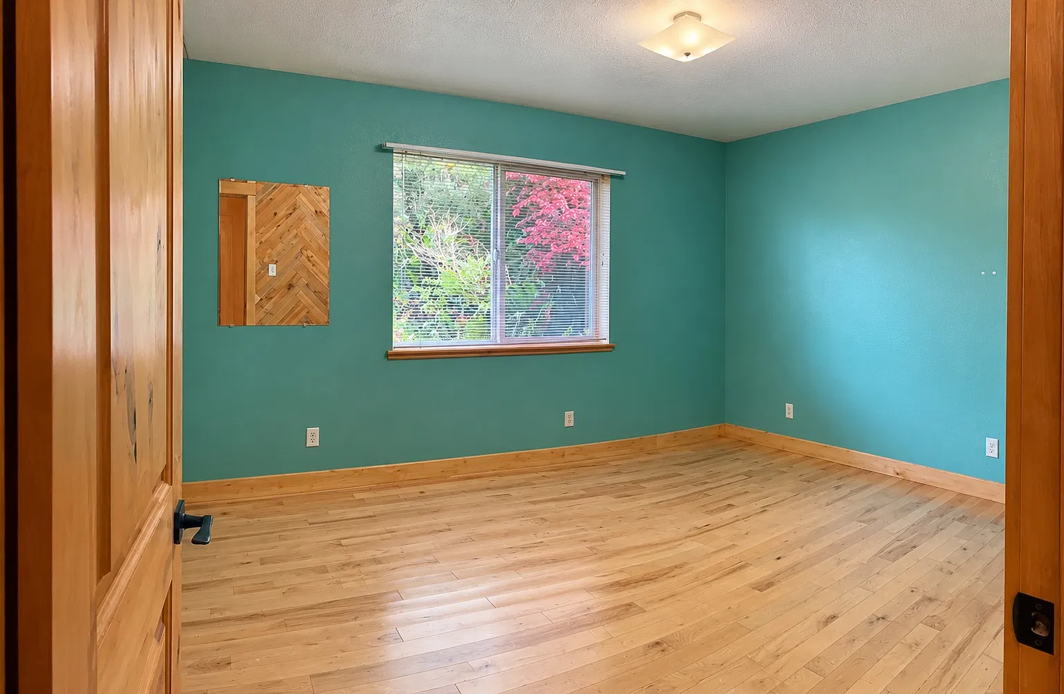 Travis Ct, McKinleyville — Photo 4