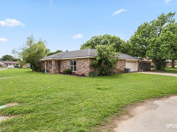 3rd image of 13 McNabb Cir