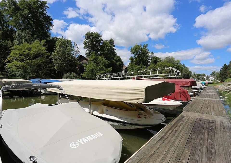 1st image of 12535 Bay Run Cir
