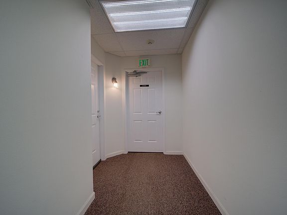 2nd image of N113W16241 Sylvan Cir Unit 117