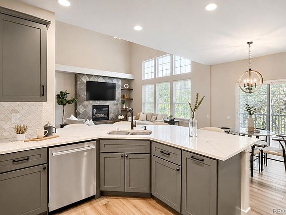 3rd image of 3818 Mallard Drive