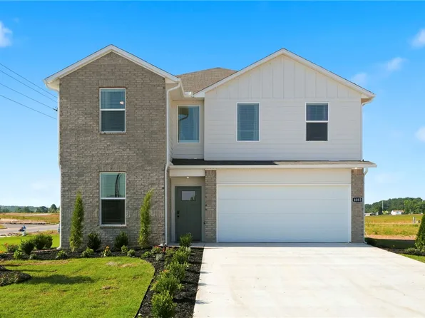 1754 Thelma St, Springdale, AR 72762