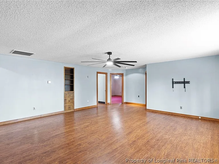 3450 Cornell Dr — Photo 19