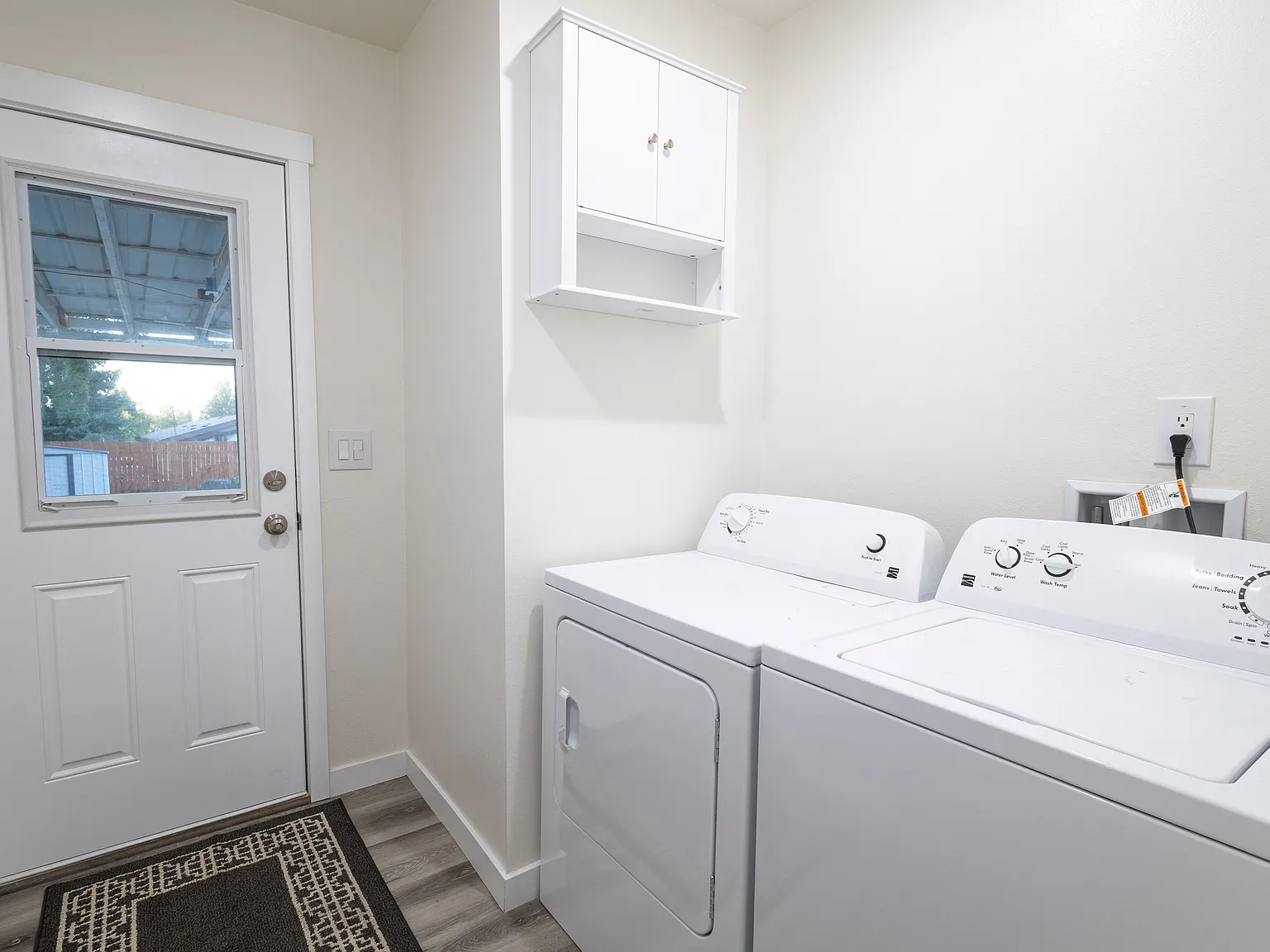 3 bed, $4,500 — Photo 3