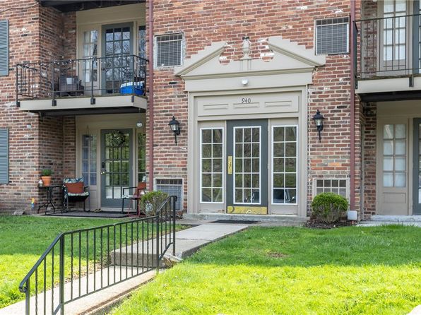 940 Adam Dr APT E