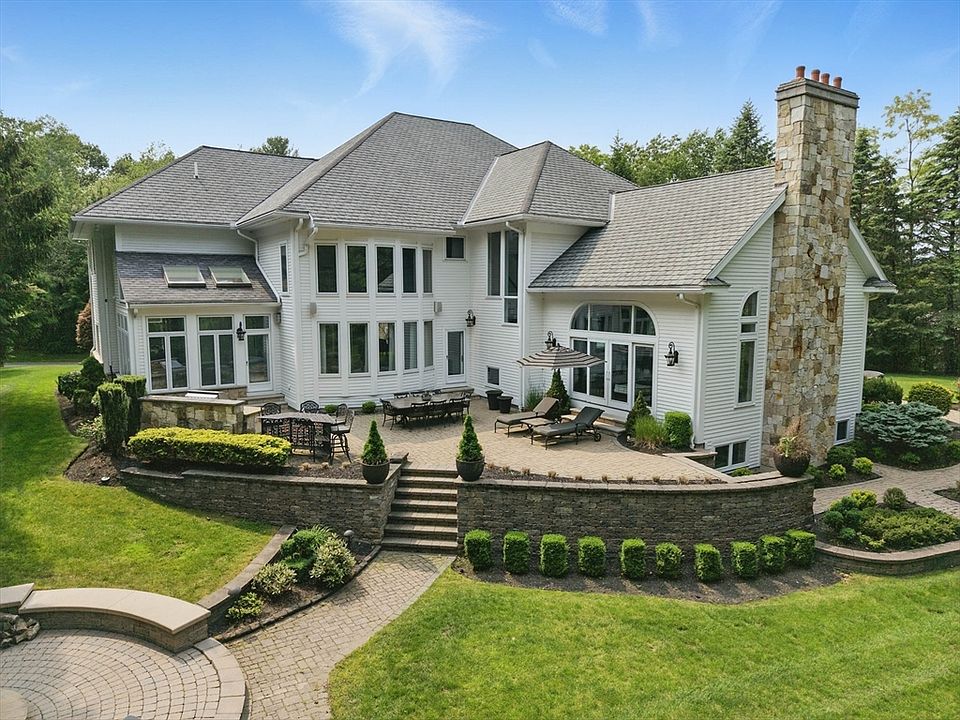2nd image of 65 Saile Way