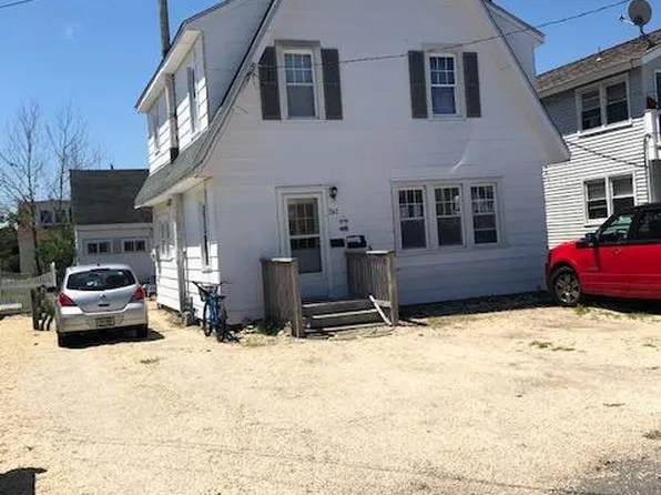 262 14th St, Surf City, NJ 08008