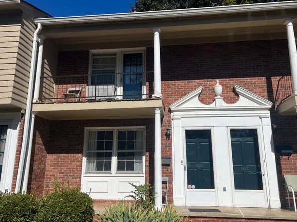 626 Walnut St APT D, Statesville, NC 28677