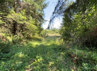 3 E Wild Grape Way, Grapeview, WA 98546