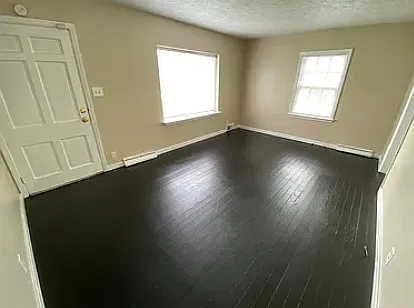 Coming Soon Cozy 3 Bedroom House — Photo 2