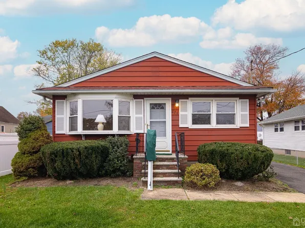 626 Dial Ave, Piscataway, NJ 08854