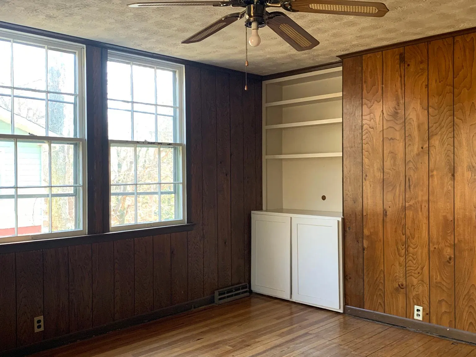 2 bed, $1,300 — Photo 3