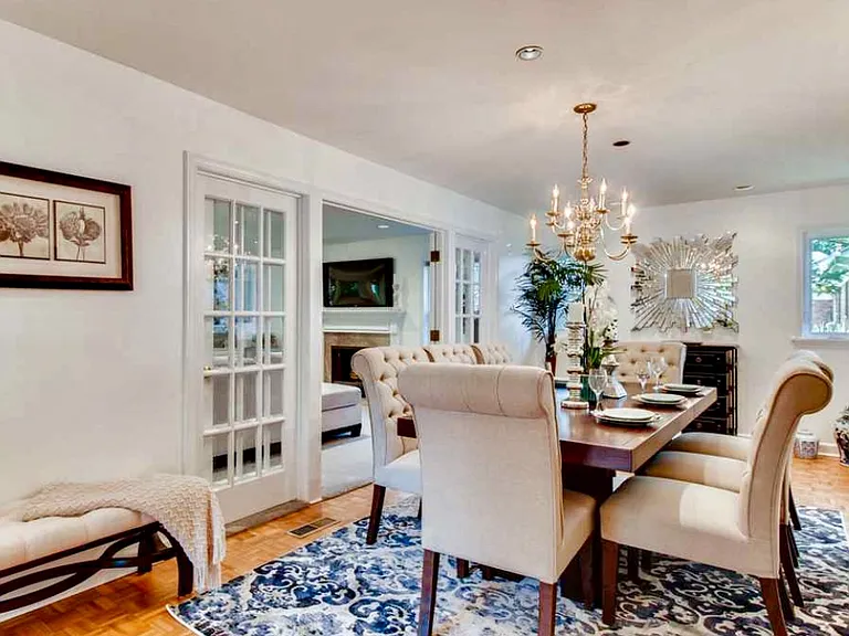 1058 Wilmette Ave — Photo 5