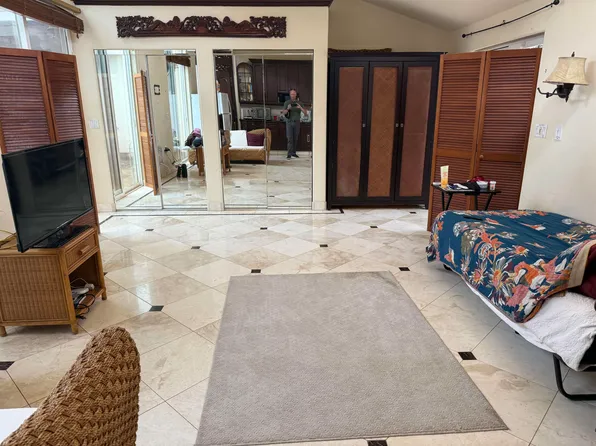52 Ohukai Rd, Kihei, HI 96753