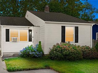 9 McGuire Rd, North Providence, RI 02904