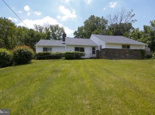 1229 Greentree Ln, Narberth, PA 19072