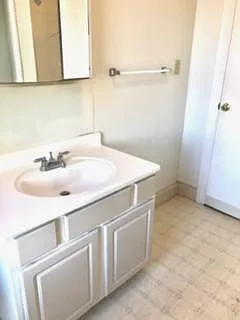 1413 Fountain Ave #B — Photo 5