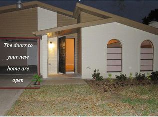 15919 Lenclaire Dr, Houston, TX 77053