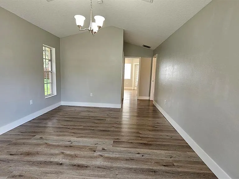 18720 Oak Way Dr — Photo 12