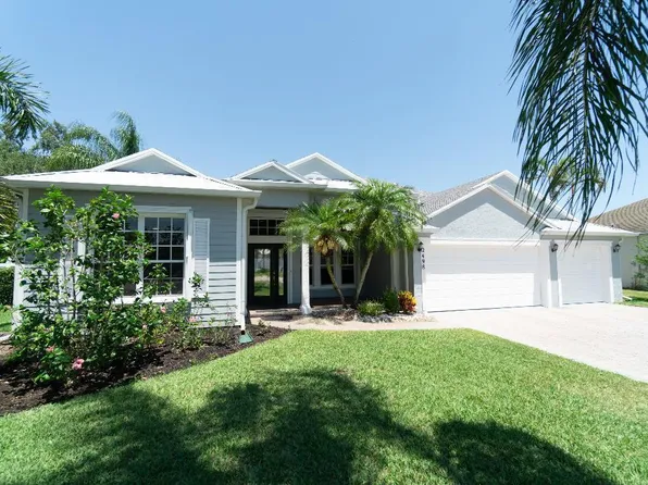 2498 3rd Place SW, Vero Beach, FL 32962
