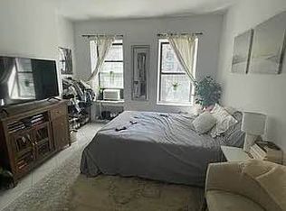 1366 York Ave APT 5A, New York, NY 10021