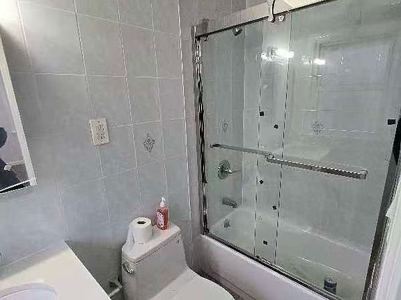 3rd image of 5751 Cloverdale Blvd #59AVE