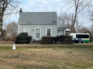 3399 Oaklynn St NW, Uniontown, OH 44685