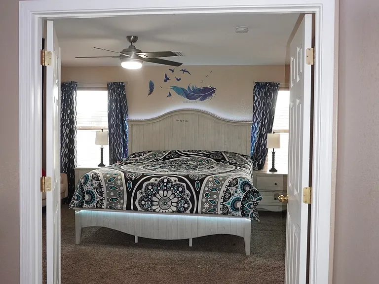 276 E Monterey Cypress St — Photo 20