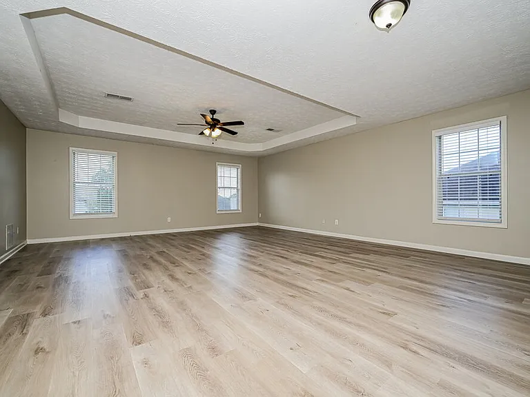 2088 Strang Blvd — Photo 9