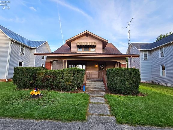 3rd image of 6944 Sandusky Ave
