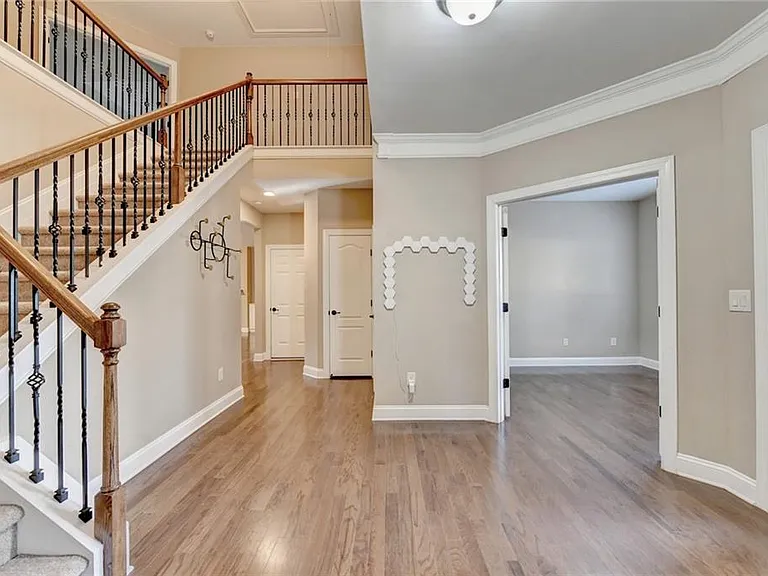 3709 Union Park Dr — Photo 6