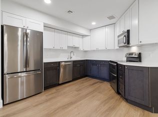 11500 Fairway Dr APT 102, Reston, VA 20190