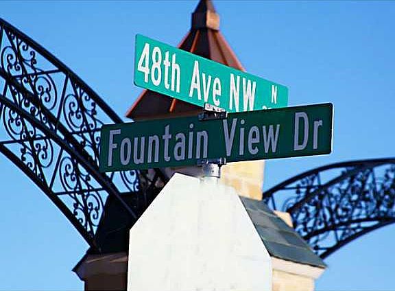 4th image of 4427 Fountain View Dr #24