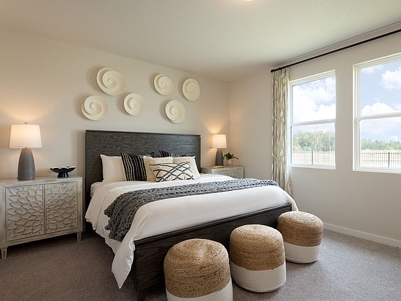 The Glacier modeled at Sundance Cove - Traditional Series