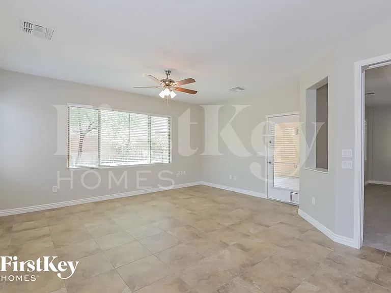 8839 W Irongate Rd — Photo 2