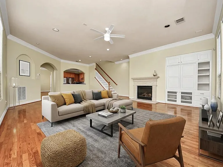605 W Polk St #B — Photo 19
