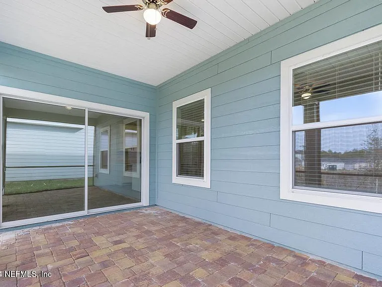 28 Disston Cv — Photo 36