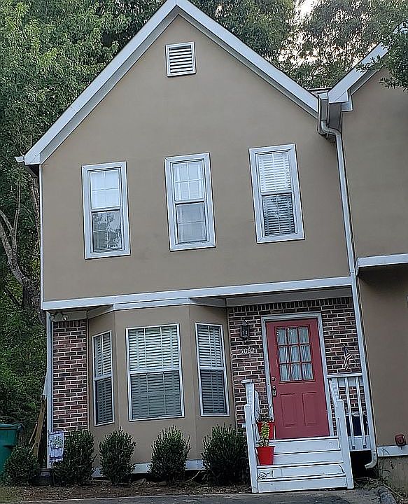 1st image of 5062 Laurel Bridge Dr SE