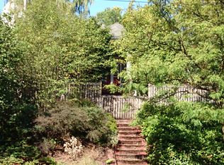 809 23rd Ave E, Seattle, WA 98112