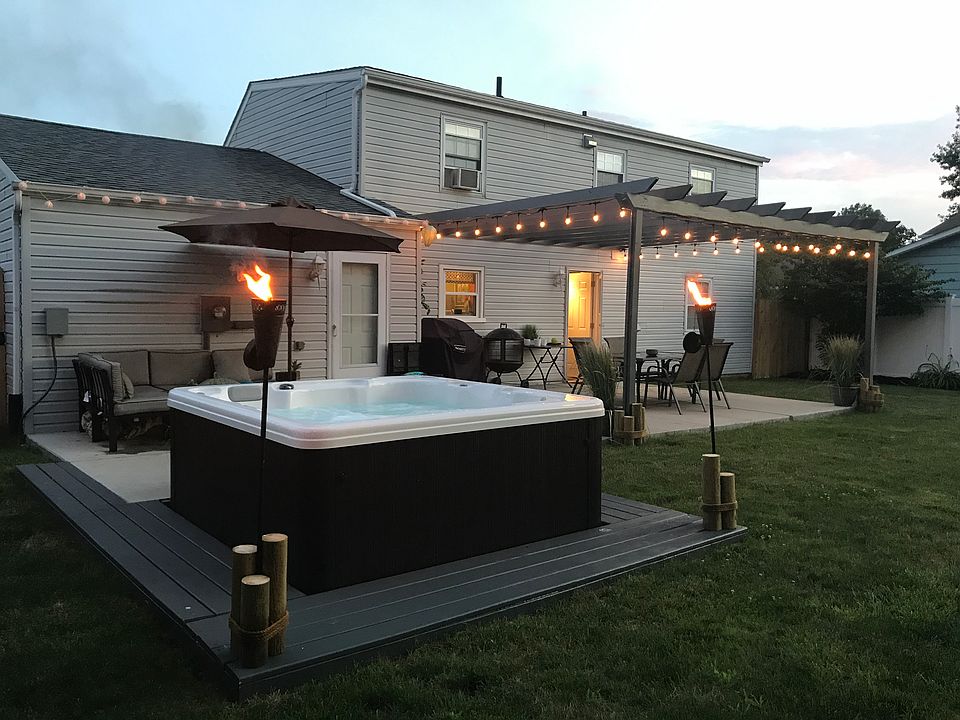 2nd image of 173 Valley Forge Cir