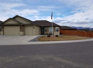 3166 Cross Canyon Ln, Grand Junction, CO 81504