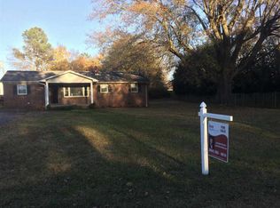 492 Rocky Branch Rd, Boiling Springs, SC 29316