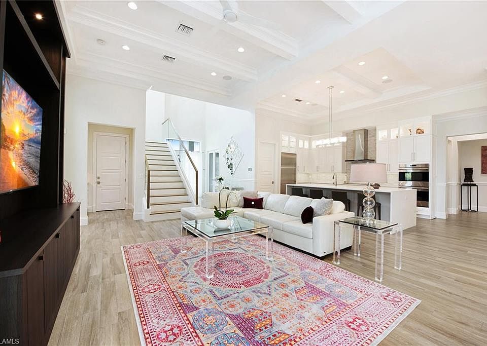 1st image of 1452 Hemingway Pl