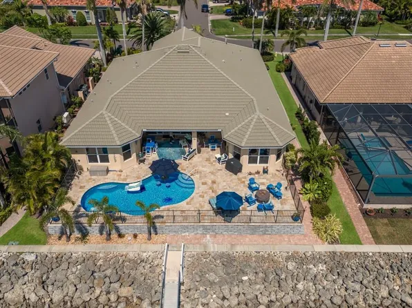 1009 3rd St E, Palmetto, FL 34221